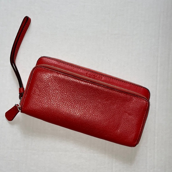 ❤️Coach Wallet - Picture 1 of 6